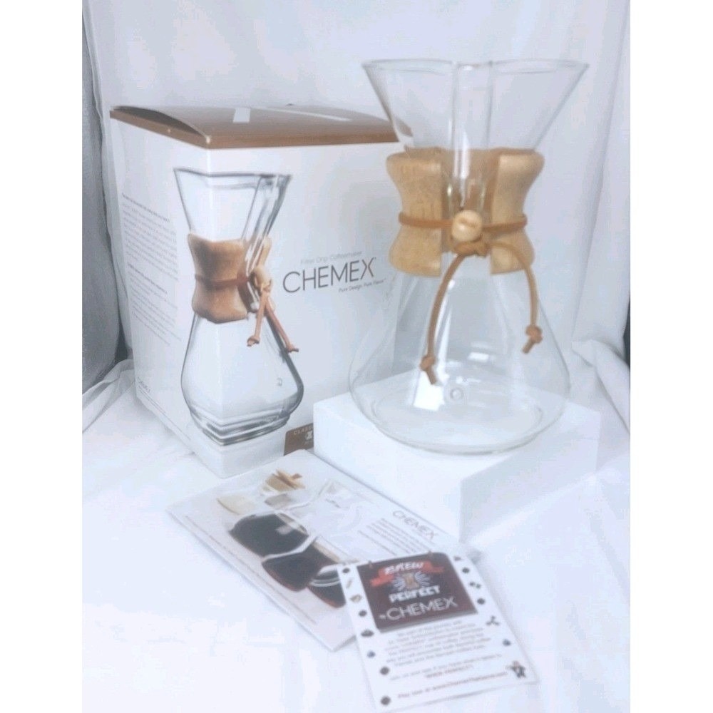 Vintage 2018 Chemex Classic Series Pour Over Drip Coffee Maker 6 Cup w/Box NEW